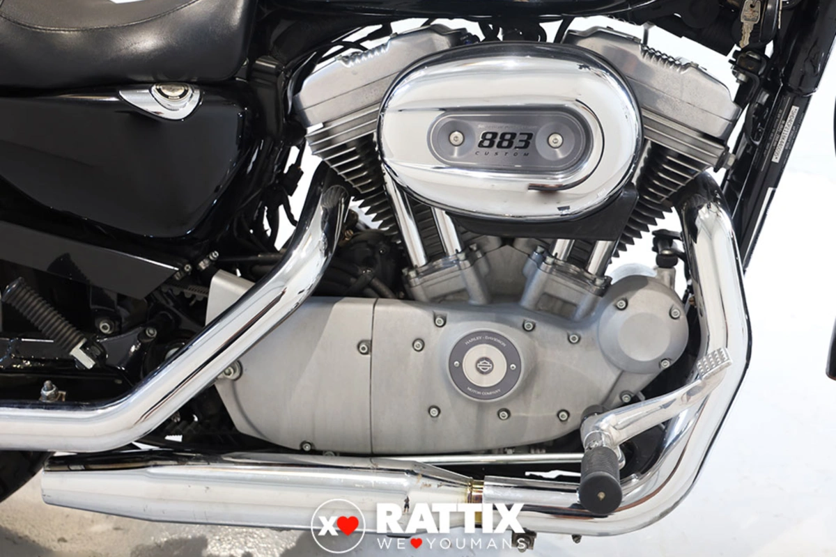 HARLEY DAVIDSON 883 Sportster XL 53 C Custom